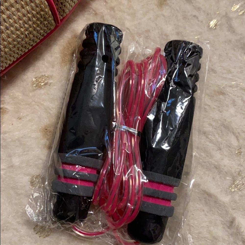 Beach Bag and Jump Rope - Picture 7 of 7